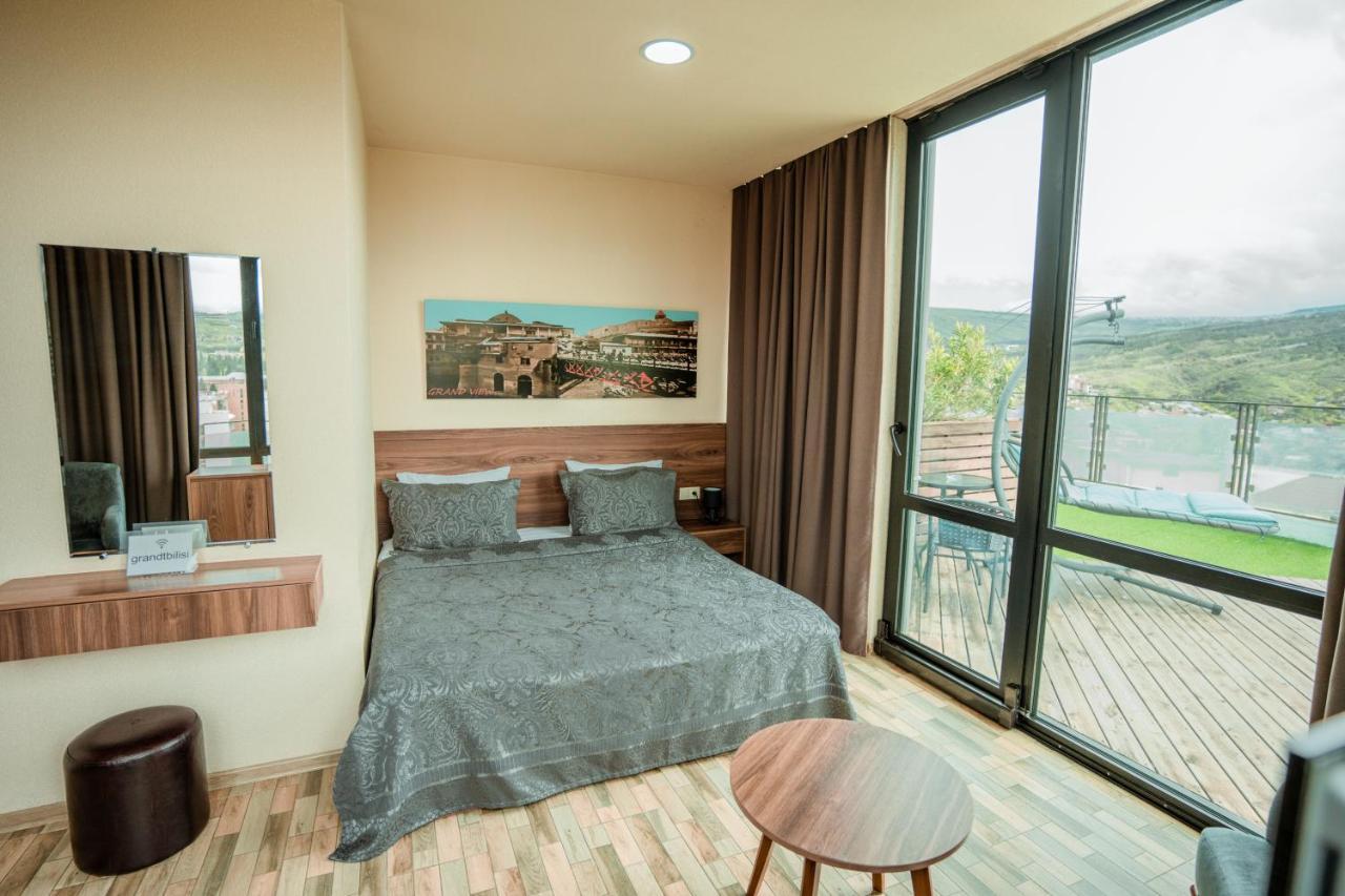 Hotel Grand View In Tbilisi ภายนอก รูปภาพ