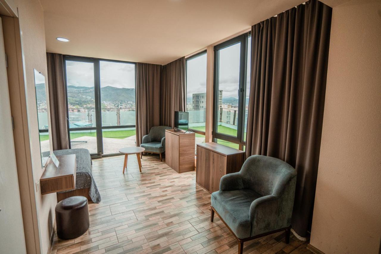 Hotel Grand View In Tbilisi ภายนอก รูปภาพ