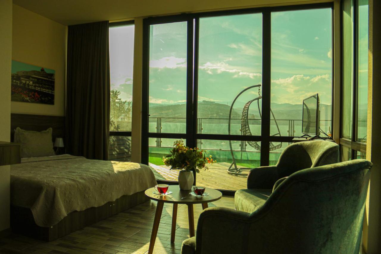 Hotel Grand View In Tbilisi ภายนอก รูปภาพ